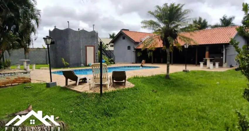 Linda Chácara Regularizada em Condomínio no Bairro dos Pires em Limeira-SP