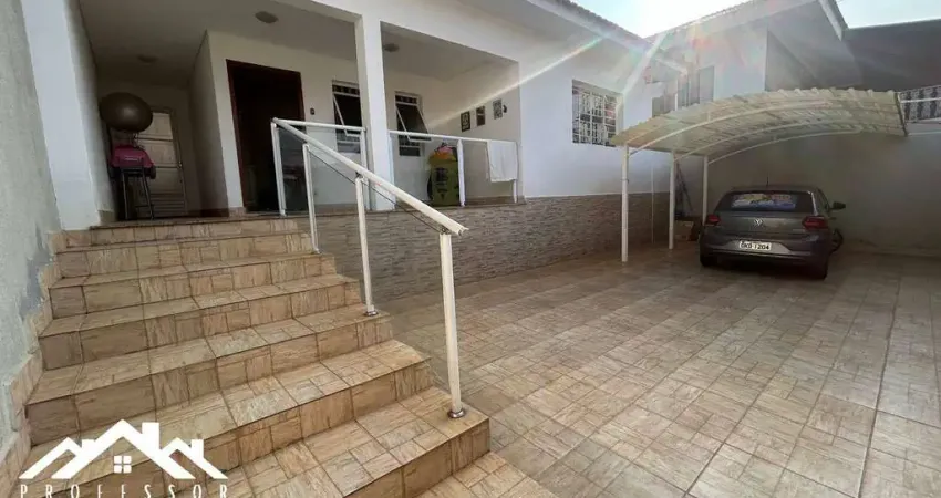Aconchegante Casa no Bairro Jd. Nova Lindóia em Águas de Lindóia-SP