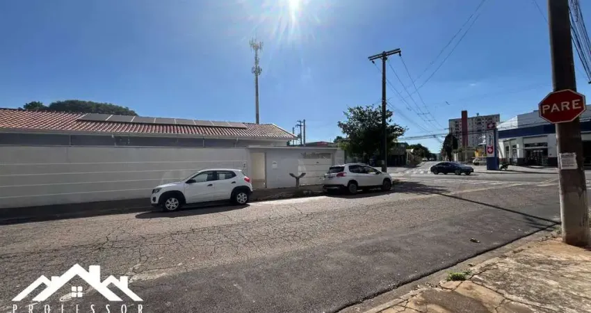 Casa com Edícula nos fundos no Bairro Chácaras Antonieta em Limeira-SP (WE)