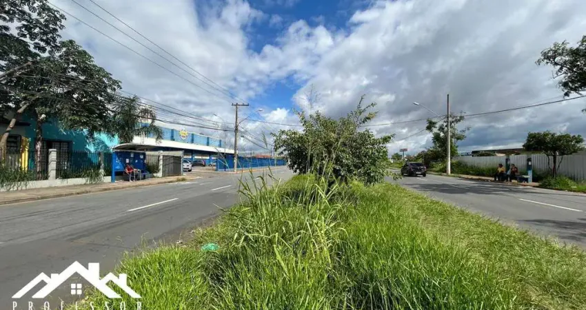 Grande Terreno na Avenida Principal do Parque Aeroporto em Limeira-SP