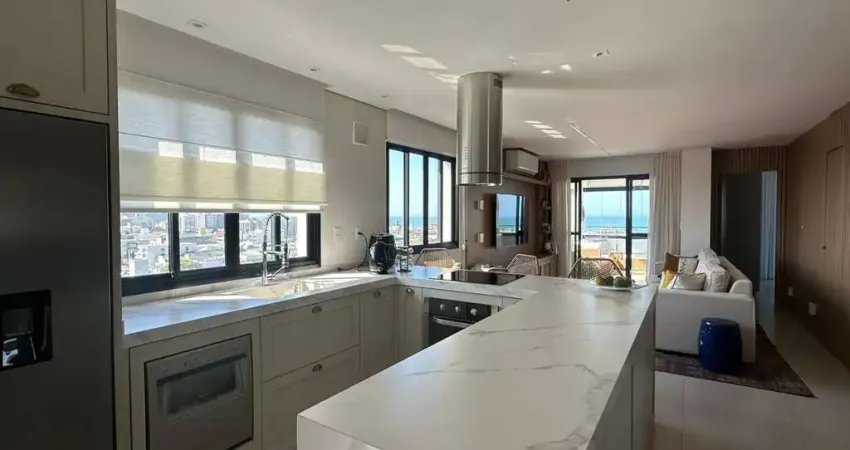 Apartamento à venda no Centro, Imbituba