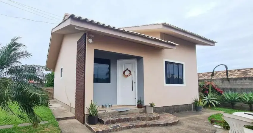 Casa apta a financiamento com terreno de 575m2 na sagrada familia, imbituba