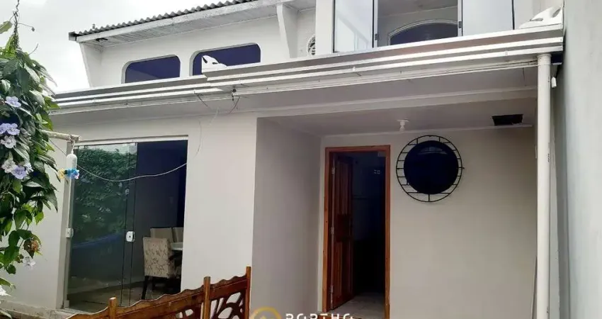 Casa com 3 quartos à venda no Palmital, Paranaguá 
