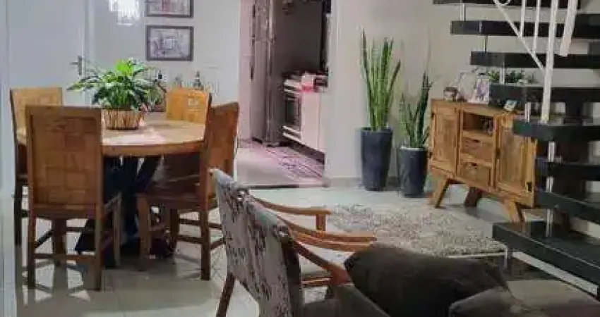 Sobrado com 2 dormitórios à venda, Vila Santa Maria,  Americana/SP, 86 m², AT 111 m², 2 vagas, rico em armários. área gourmet com churrasqueira.