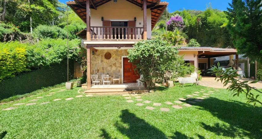 Casa imersa na natureza e Refúgio Perfeito de Tranquilidade e Sabor!