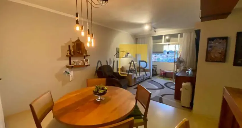 Apartamento à venda em Campinas-SP na Vila Marieta: 2 quartos, 2 salas, 2 banheiros, 1 vaga de garagem e 90m² de área. Aproveite!