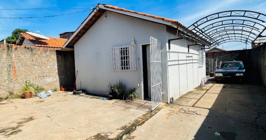 Casa no Bairro Nova Canaã região do CPA (Apta a financiamento)