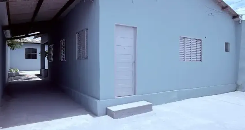 Casa de 3 quartos para locação no CPA 3 setor 3, próximo à farmacia Pramym.