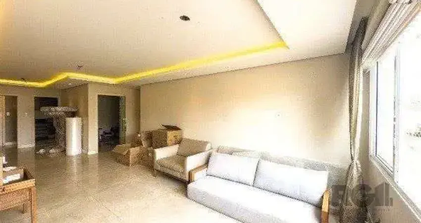 Vende-se excelente apartamento 2 suítes, 2 vagas cobertas com depósito - 116m² -