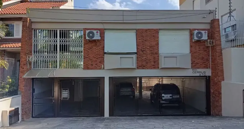 Apartamento térreo com 3 dormitórios e 2 vagas no Bairro Cristo Redentor