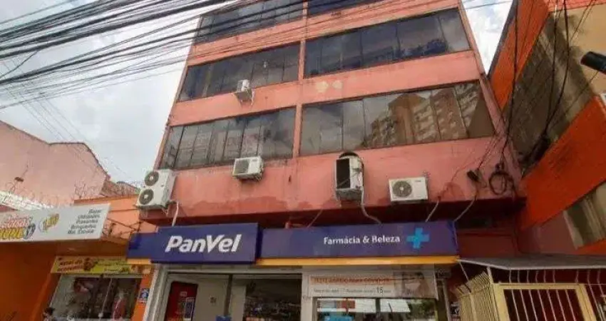 APARTAMENTO, 3 DORMITÓRIOS COM AMPLO ESPAÇO PARA PETS NO BAIRRO AZENHA
