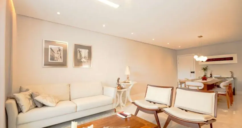 Apartamento com 3 quartos, 1 suíte e 2 vagas de garagem em Canoas