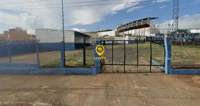 Terreno comercial