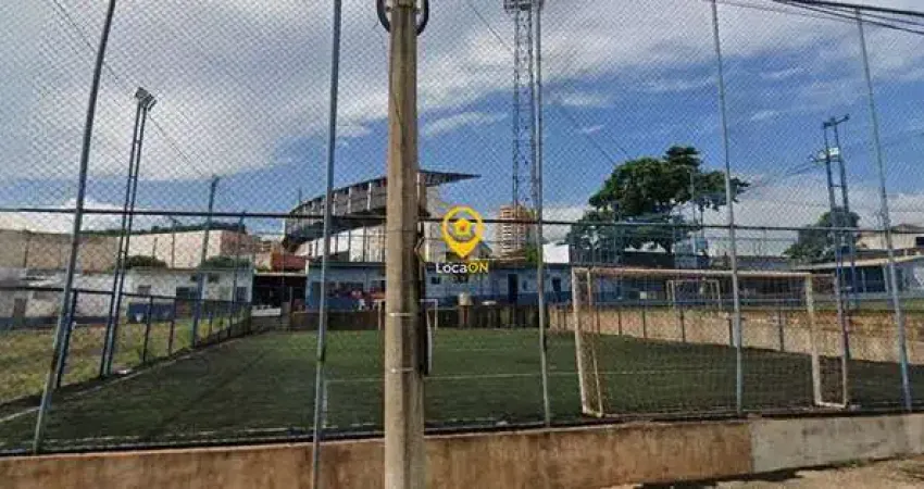 Terreno em Avenida