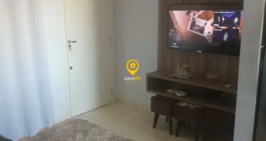 ALUGA apartamento 2 dormitórios com armários Via Norte
