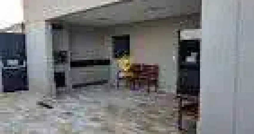 ALUGA- Apartamento 3 dormitórios, 1 suíte  ótima localização