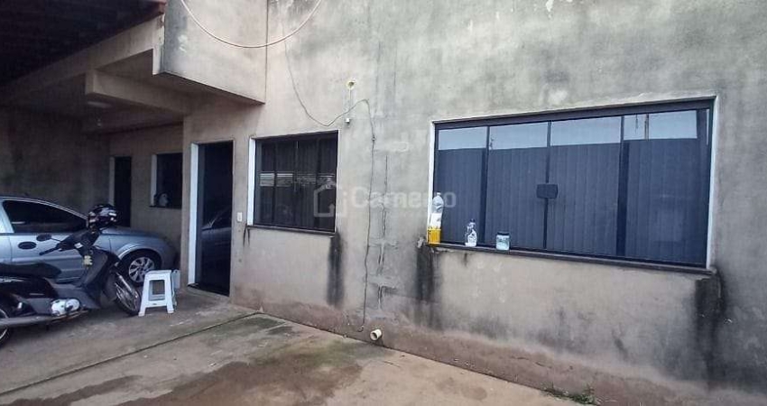 Casa com 4 dormitórios, sendo 2 suítes,  à venda, 167 m² por R$ 650.000 - Vila Mollon IV - Santa Bá