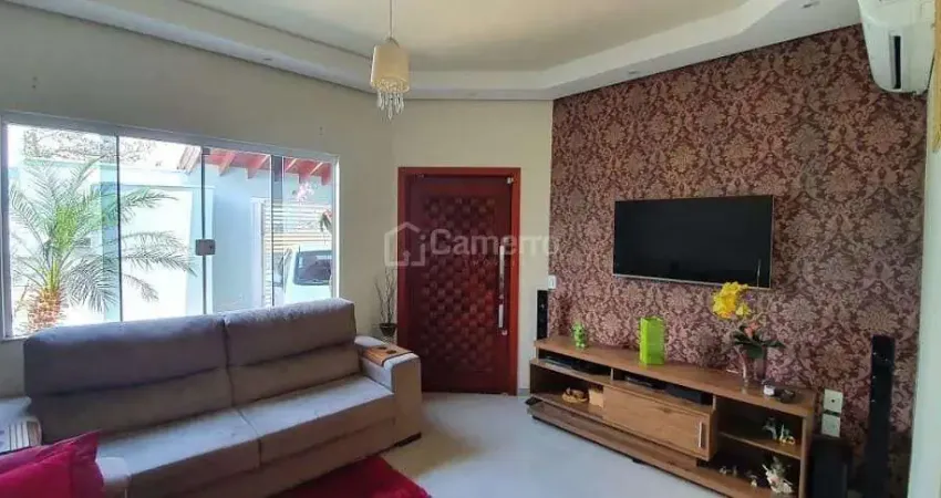 Casa com 3 dormitórios, sendo 1 suíte,  à venda, 147 m² por R$ 460.000 - Jardim San Marino - Santa
