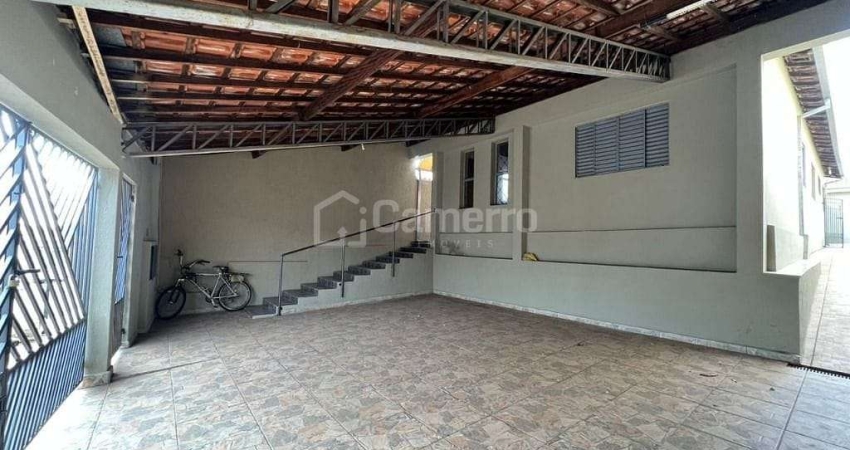 Casa com 4 dormitórios à venda, 269 m² por R$ 550.000,00 - Vila Louricilda - Americana/SP