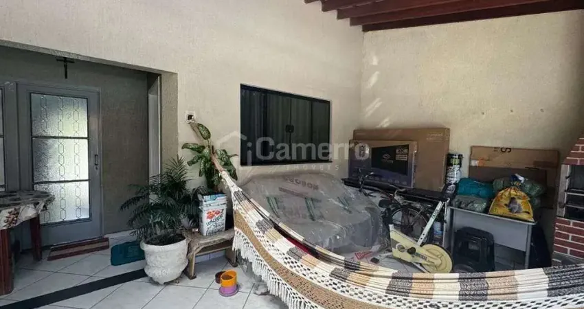 Casa com 3 dormitórios, sendo 1 suíte,  à venda, 11 m² por R$ 490.000 - Jardim Pântano - Santa Bárb