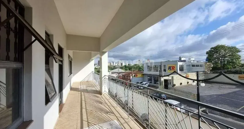 Casa com 3 dormitórios à venda, 421 m² por R$ 2.500.000,00 - Vila Nossa Senhora de Fátima - America