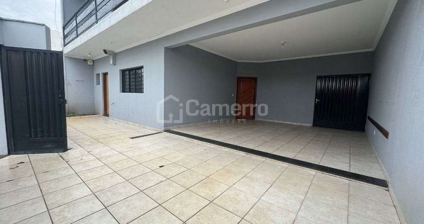 Casa com 4 dormitórios para alugar, 300 m² por R$ 5.000/mês - Jardim São Francisco - Santa Bárbara