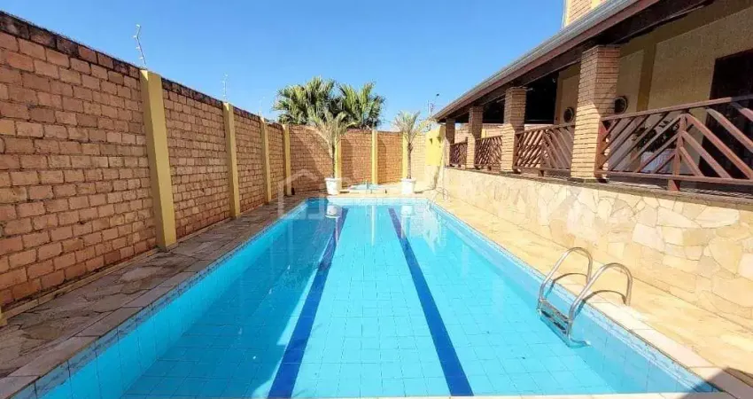 Casa com 3 dormitórios para alugar, 490 m² por R$ 6.278/mês - Vila Brasil - Santa Bárbara D'Oeste/S