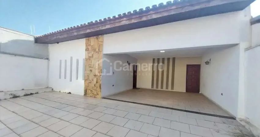 Casa com 3 quartos para alugar no Jardim Ipiranga, Americana 