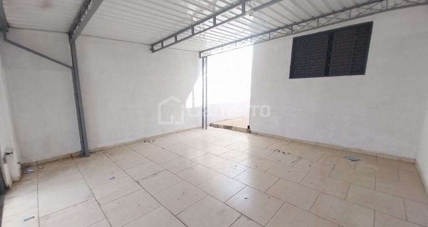 Casa com 3 dormitórios para alugar, 11 m² por R$ 2.300/mês - Cidade Jardim II - Americana/SP