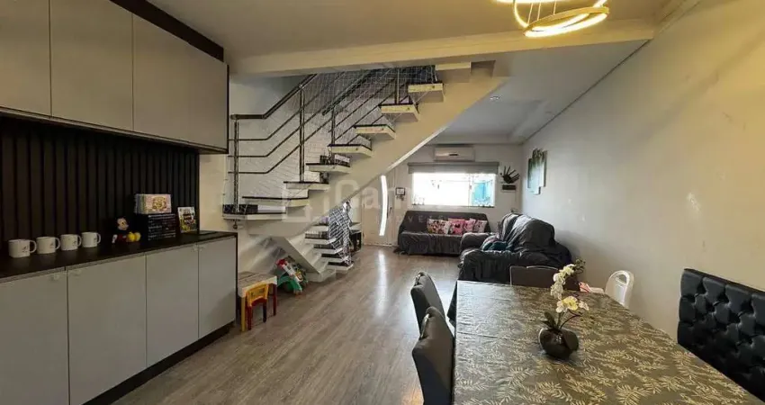 Sobrado à venda, com 102m2 área útil, localizado no Jardim Terramérica III, Americana, SP