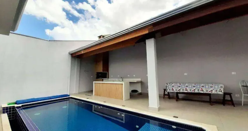 Casa com 3 dormitórios, sendo 2 suítes,  à venda, 220 m² por R$ 850.000 - Vila Frezzarim - Americana/SP