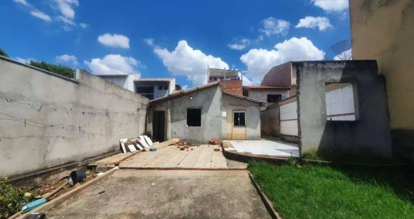 Casa com 3 dormitórios à venda, 150 m² por R$ 255.000,00 - Jardim Lizandra - Americana/SP
