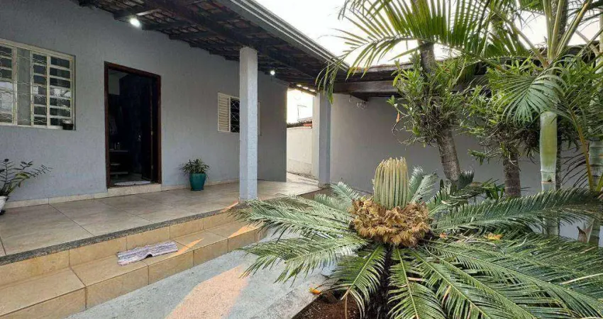 Casa com 3 dormitórios à venda, 119 m² por R$ 397.000,00 - Jardim Europa I - Santa Bárbara D'Oeste/SP