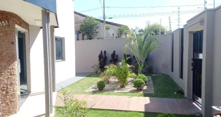 Casa com 3 dormitórios para alugar, 115 m² por R$ 4.300/mês - Vila Santa Maria - Americana/SP