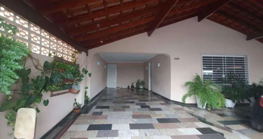 Casa com 3 dormitórios para alugar, 172 m² por R$ 3.300/mês - Cidade Jardim II - Americana/SP