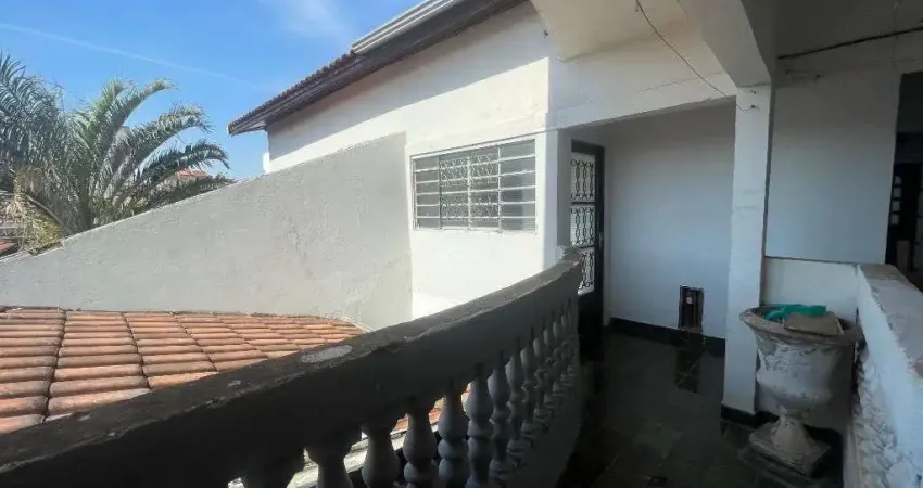 Casa Superior com 2 dormitórios para alugar, 120 m² por R$ 1.700/mês - Vila Mollon IV - Santa Bárbara D'Oeste/SP