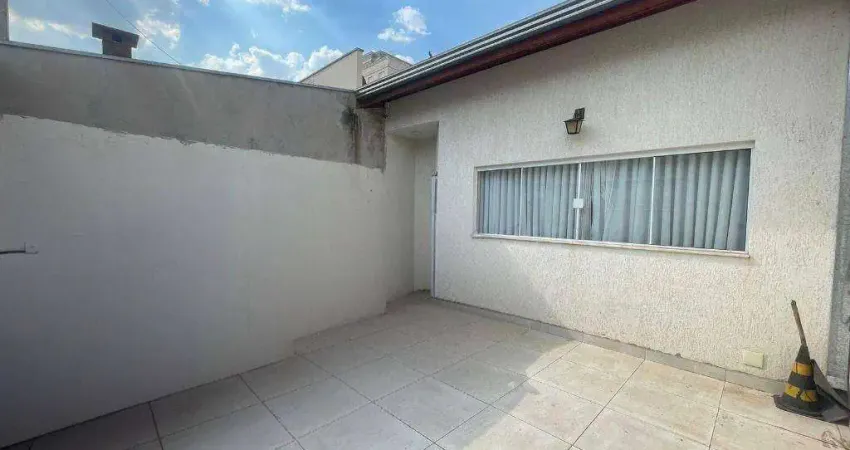 Casa com 3 dormitórios para alugar, 220 m² por R$ 3.000/mês - Parque Universitário - Americana/SP