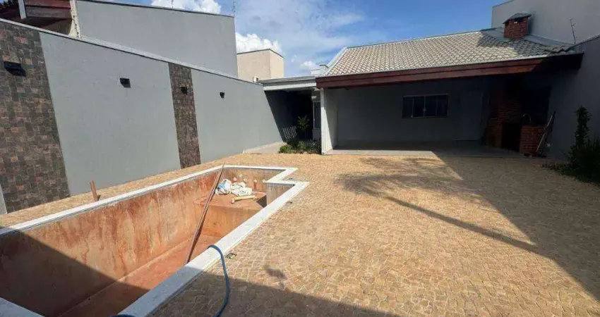 Casa com 3 dormitórios, sendo 1 suíte,  à venda, 133 m² por R$ 950.000 - Jardim Souza Queiroz - Santa Bárbara D'Oeste/SP