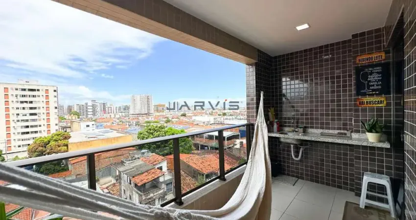 Apartamento á venda no bairro de Jatiuca com 3 quartos, 2 banheiros e 2 vagas