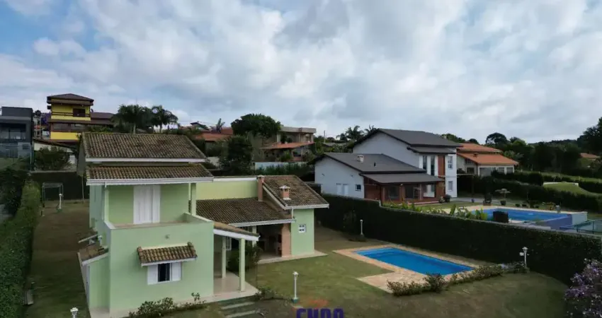 Linda Chácara em condominio com vista exuberante