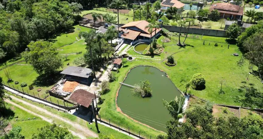 Linda chácara no condomínio Ecológico Arapongas com 5.000 m Apenas 550 k