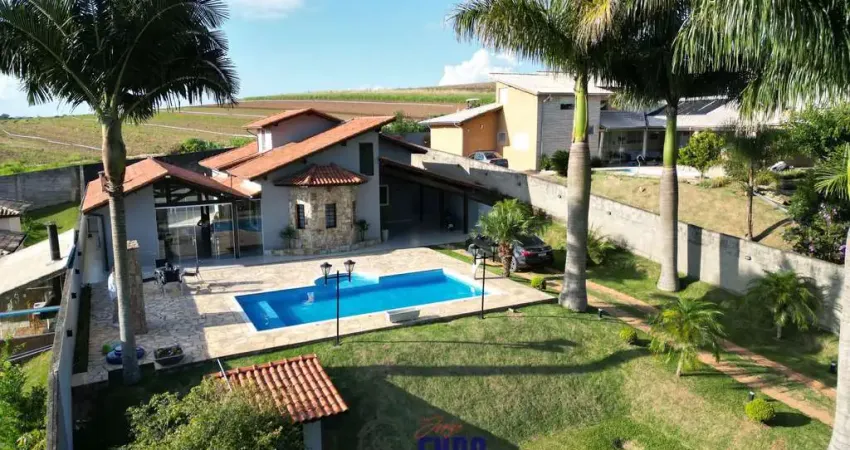 Linda Chácara em condominio fechado