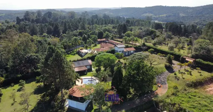 Chácara / sítio com 4 quartos à venda no Parurú, Ibiúna 