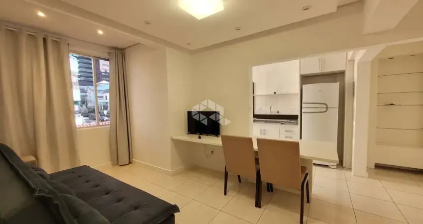 Apartamento no centro com planta de 2 dormitórios por R$ 540 mil