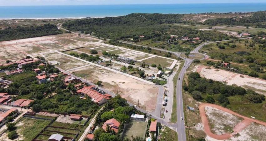 Terreno à venda na Av. Treze de Fevereiro, Vila da Prata, Aquiraz