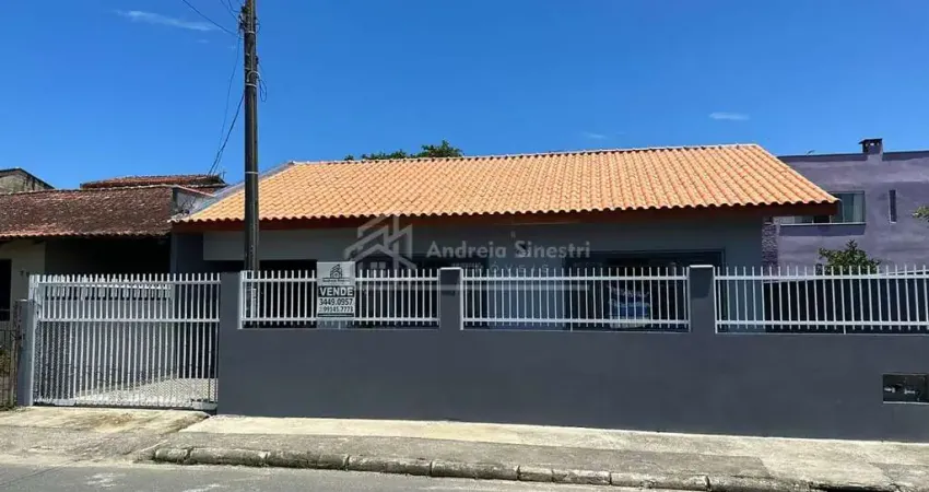Casa com 3 quartos à venda na Rua Pedras Grandes 39, Ubatuba, São Francisco do Sul