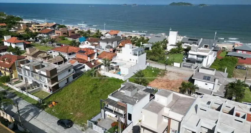 Casa com 3 quartos à venda na Rua Toquio 390, Itaguaçu, São Francisco do Sul