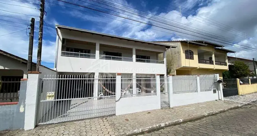 Casa com 5 quartos à venda na Rua Jaguaruna, Ubatuba, São Francisco do Sul