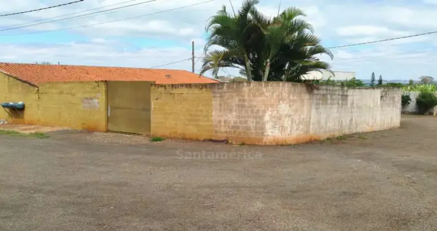 Chácara à venda na Warta com 2 piscinas e 2 banheiros