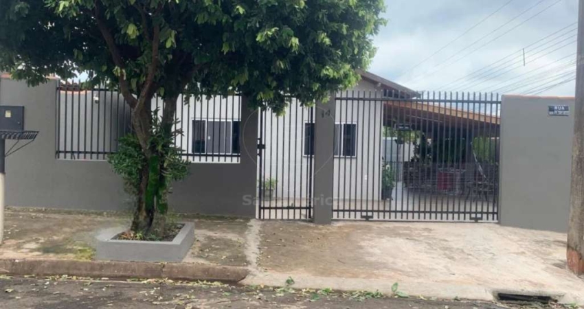 Casa à Venda com 3 dormitórios próximo da Avenida Saul Elkind